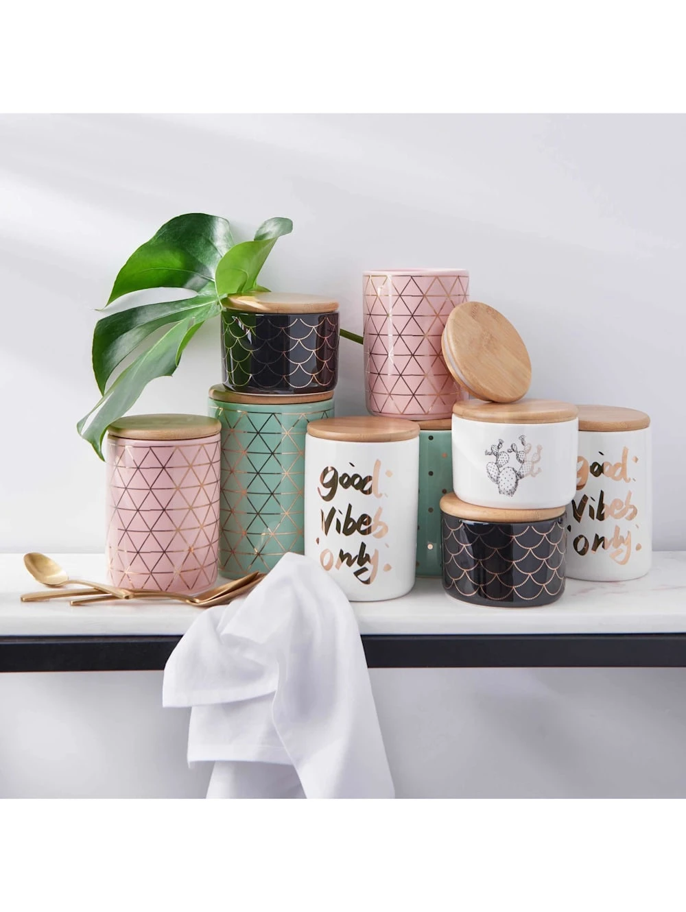 QUEEN IT Aufbewahrungsdose Good Vibes 700 Ml 5 QUEEN IT Aufbewahrungsdose Good Vibes 700 Ml – Bild 5