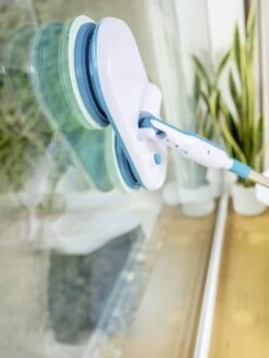 Kabelloser Akku-Wischmopp Mit Doppel-Rotation 'Hurricane Floating Mop', 90 Minuten Laufzeit, Inkl. 6 Reinigungs-Pads -Wenko shop mediashop kabelloser akku wischmopp doppel rotation hurricane floating mop 90 minuten laufzeit inkl 6 reinigungs pads 0001733715 2